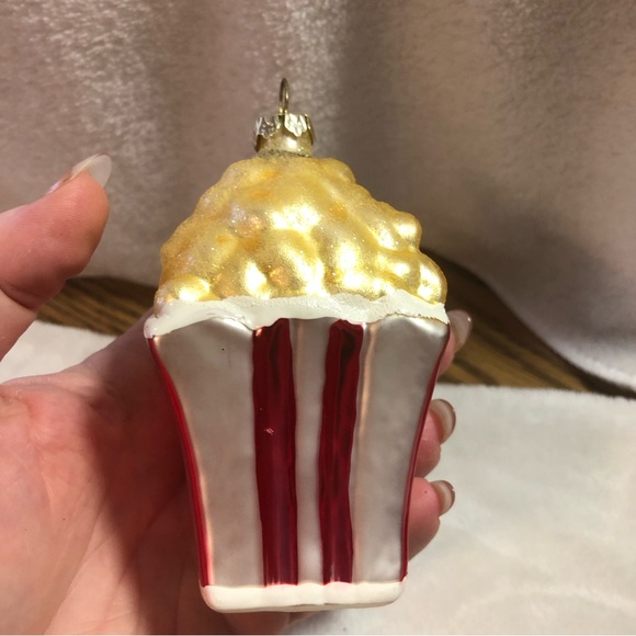 FINAL SALE- LEAVING CLOSET-NO FURTHER DISCOUNTS - Picture 6 of 6